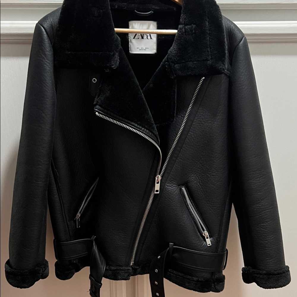 Zara Black Leather Jacket with Shearling Collar - large
